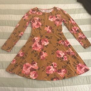 Children’s Place long sleeved floral dress size 7/8